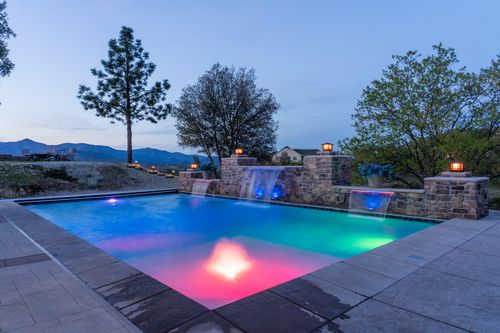 16281 Valparaiso Way, Redding, CA, 96001-8742 | Card Image