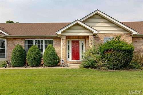 4870 Country Club Dr, High Ridge, MO, 63049-3521 | Card Image