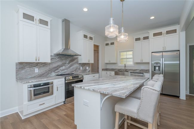 218 W Halfway Branch Rd, House other with 3 bedrooms, 2 bathrooms and null parking in Walhalla SC | Image 8