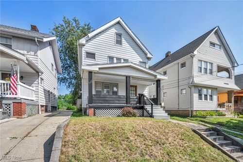 10710 Dale Ave, Cleveland, OH, 44111-4841 | Card Image