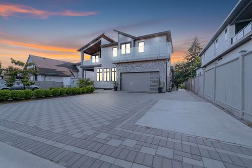 5538 184 St, Surrey, BC, V3S1E1 | Card Image