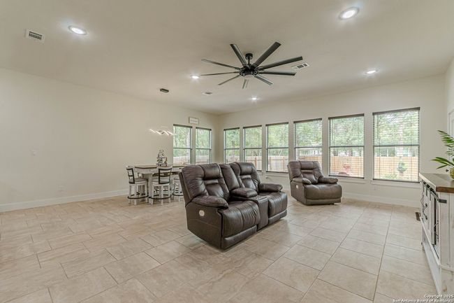 114 Mokukua Lane, House other with 3 bedrooms, 3 bathrooms and null parking in Bastrop TX | Image 14