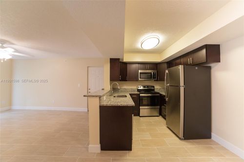 apt-102-5510 Nw 61st St, Coconut Creek, FL, 33073-2506 | Card Image