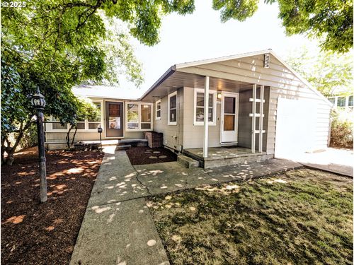4438 Ne 62nd Ave, Portland, OR, 97218-3208 | Card Image