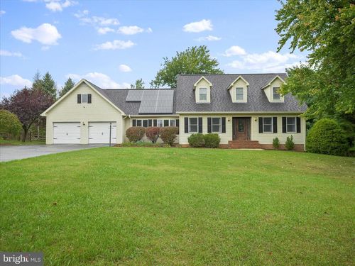 9358 Childacrest Dr, Boonsboro, MD, 21713-1504 | Card Image