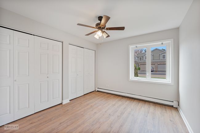 Spacious Bedroom with large closet | Image 14