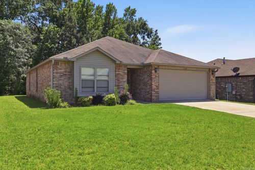 1129 Meadows Edge Drive, Alexander, AR, 72002-8611 | Card Image