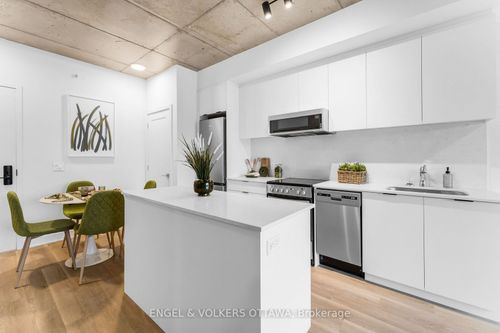 a701-1655 Carling Avenue, Carlingwood - Westboro and Area, ON, K2A4H9 | Card Image