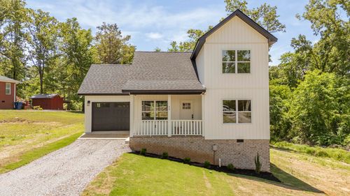 50 Foxtrot Rd, Adamsville, TN, 38310-2352 | Card Image