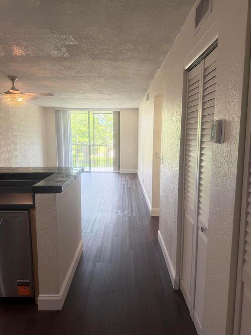 304-7710 Nw 50th Street, Lauderhill, FL, 33351 | Card Image