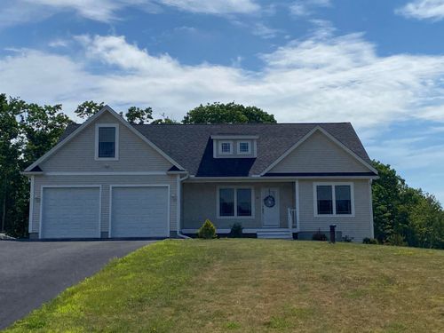 95 Kennybeck Ct, New Ipswich, NH, 03071-3317 | Card Image