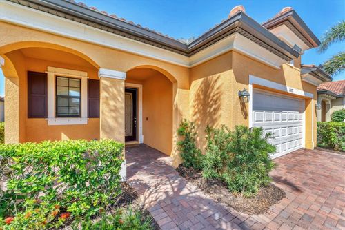 10072 Cozy Grove Dr, VENICE, FL, 34293-7361 | Card Image