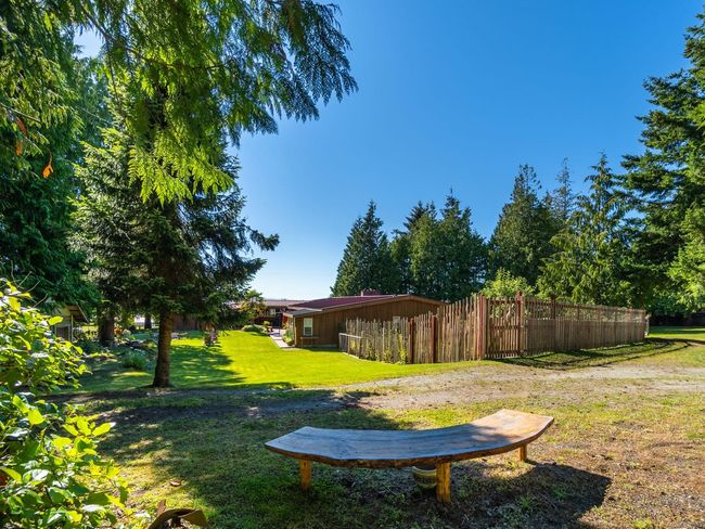 410 17 Th Ave, House other with 4 bedrooms, 5 bathrooms and 4 parking in Sointula BC | Image 11