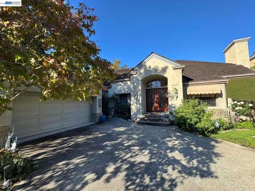 3236 Blackhawk Meadow Dr, Danville, CA, 94506-5804 | Card Image