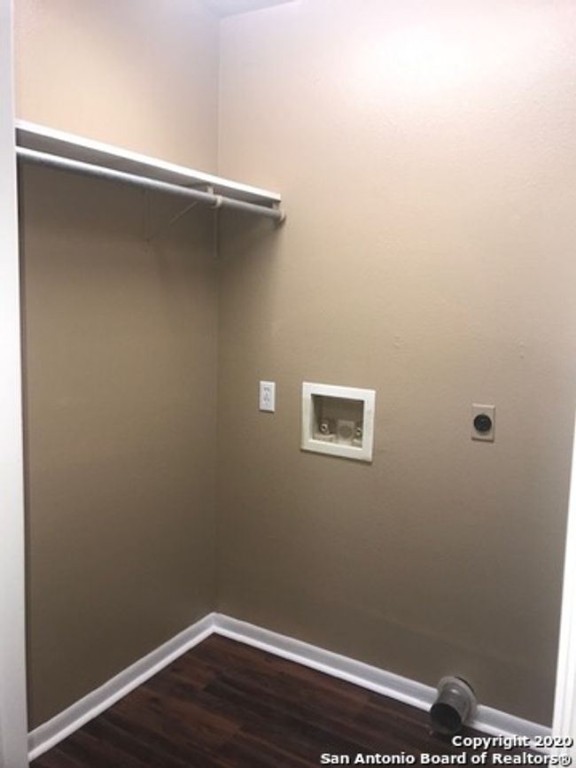 168 Plainview Dr, House other with 3 bedrooms, 2 bathrooms and null parking in Poth TX | Image 12