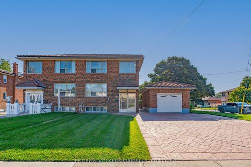 183 Vodden St E, Brampton, ON, L6V1M9 | Card Image