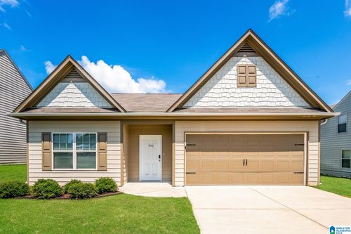 950 Clover Cir, SPRINGVILLE, AL, 35146-2605 | Card Image