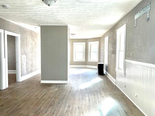 1-155 Whitman St, New Bedford, MA, 02745-5963 | Card Image