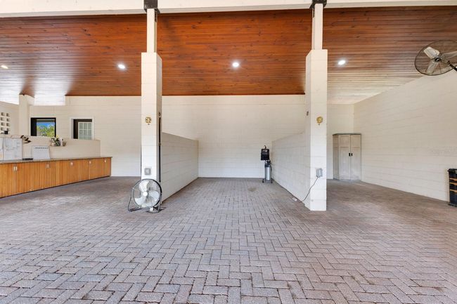 2140 W State Road 46, House other with 1 bedrooms, 2 bathrooms and null parking in GENEVA FL | Image 28