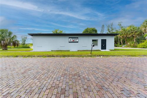750 W 9th St, SANFORD, FL, 32771-2404 | Card Image