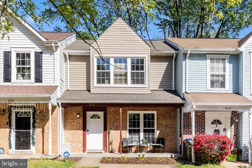 608 Cabin Ct, STAFFORD, VA, 22554-3752 | Card Image