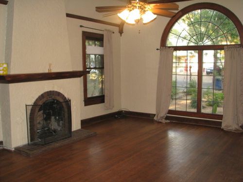 a-2830 San Gabriel St, Austin, TX, 78705-3531 | Card Image