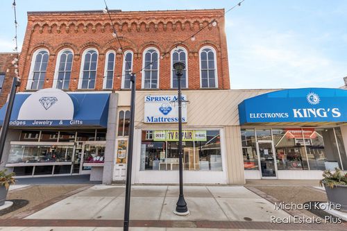 126 W State St, Hastings, MI, 49058-1844 | Card Image