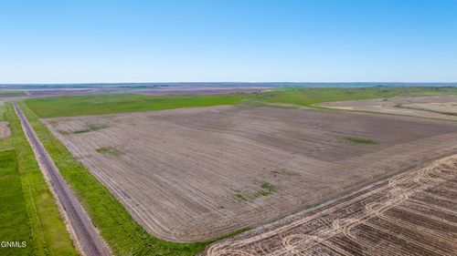 Tbd 31st St Se, Hettinger, ND, 58639 | Card Image