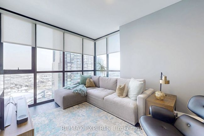 1901 - 2916 Highway 7, Condo with 1 bedrooms, 2 bathrooms and null parking in Vaughan ON | Image 9