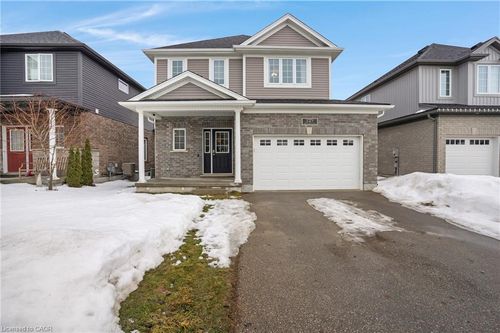 147 Brown St, Stratford, ON, N5A0E8 | Card Image