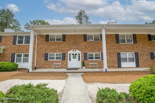 333 Driftwood Cir, Southern Pines, NC, 28387-6183 | Card Image