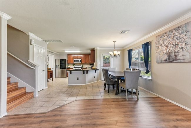 538 Travertine Trl, House other with 4 bedrooms, 3 bathrooms and 4 parking in Buda TX | Image 5