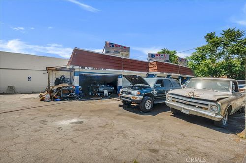 1550 San Fernando Rd, San Fernando, CA, 91340-3113 | Card Image