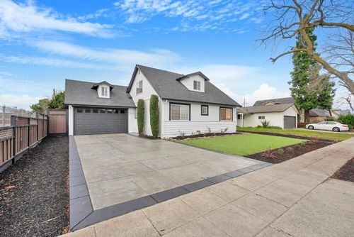 1202 Foxworthy Ave, San Jose, CA, 95118-1211 | Card Image