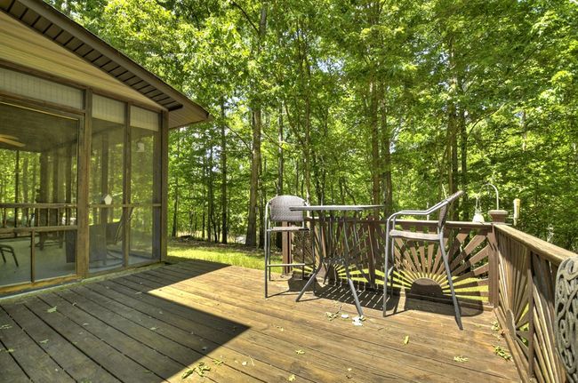 1292 Riverview Dr, Home with 3 bedrooms, 2 bathrooms and 2 parking in Ellijay GA | Image 21