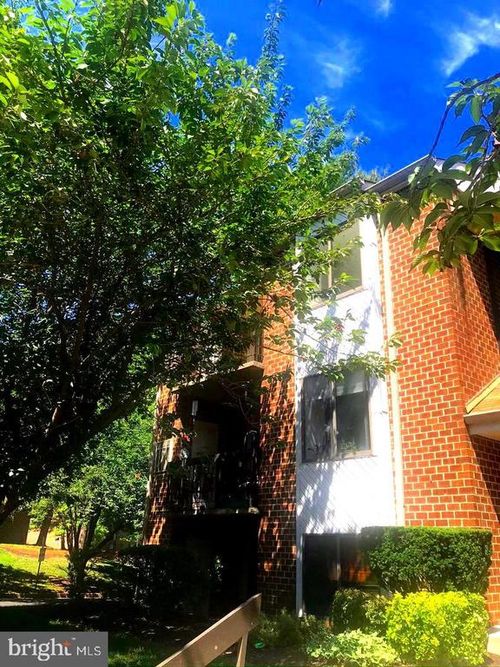 301-6 Mullingar Ct, LUTHERVILLE TIMONIUM, MD, 21093-7985 | Card Image