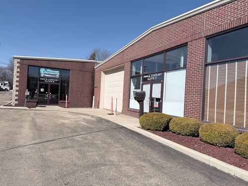 395 S Locust St, Manteno, IL, 60950-1687 | Card Image