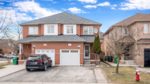 9 Ridgefield Crt, Brampton, ON, L6P1B5 | Card Image