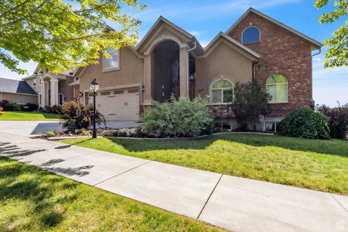 1229 Grandview Dr, Providence, UT, 84332-9317 | Card Image