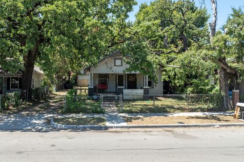 1223 Lagonda Ave, Fort Worth, TX, 76164-9058 | Card Image