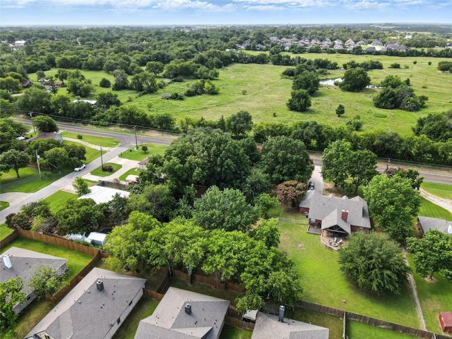 608 W Walcott St, Home with 0 bedrooms, 0 bathrooms and null parking in Pilot Point TX | Image 12