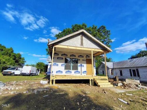 211 Fairview Ave Sw, Wilson, NC, 27893-4814 | Card Image