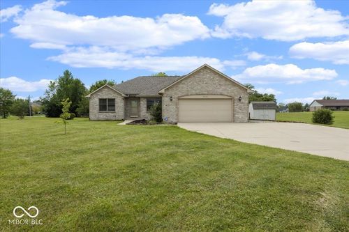 7027 W 200 S, New Palestine, IN, 46163-9772 | Card Image