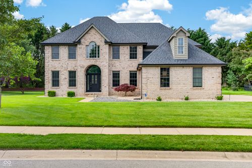 6054 Leatherback Dr, Columbus, IN, 47201-7592 | Card Image