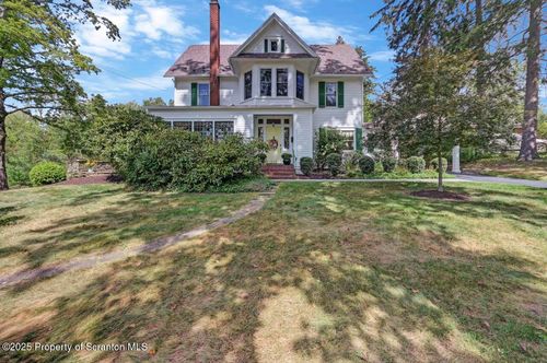 215 Fairview Rd, Clarks Green, PA, 18411-1207 | Card Image