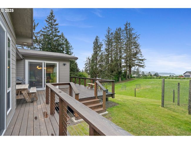 7705 Seattle Ave, House other with 4 bedrooms, 3 bathrooms and 3 parking in Bay City OR | Image 41
