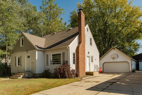 412 12th Ave Se, Rochester, MN, 55904-7229 | Card Image