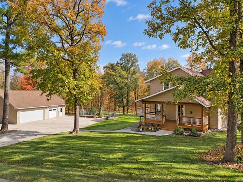 2002 Nw 9th Ave, Grand Rapids, MN, 55744-4337 | Card Image