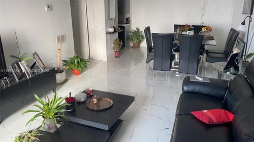 apt-1011-4675 W 18th Ct, Hialeah, FL, 33012-2864 | Card Image