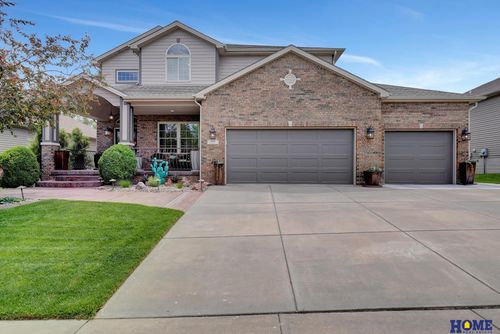 8159 Windmill Dr, Lincoln, NE, 68507-3163 | Card Image